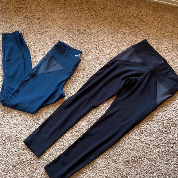 2 pairs of 90 degree by reflex workout leggings. - Picture 5 of 8